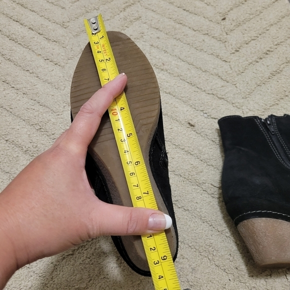 ERIC MICHAEL European Black Suede Wedge Ankle Boots, Chelsea boot style - Picture 9 of 10